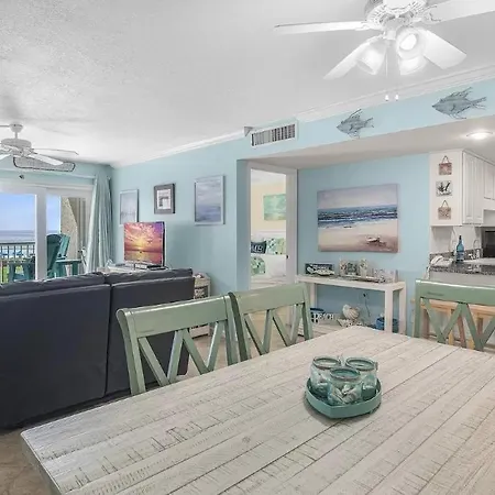 Holiday Surf And Racquet Unit 311